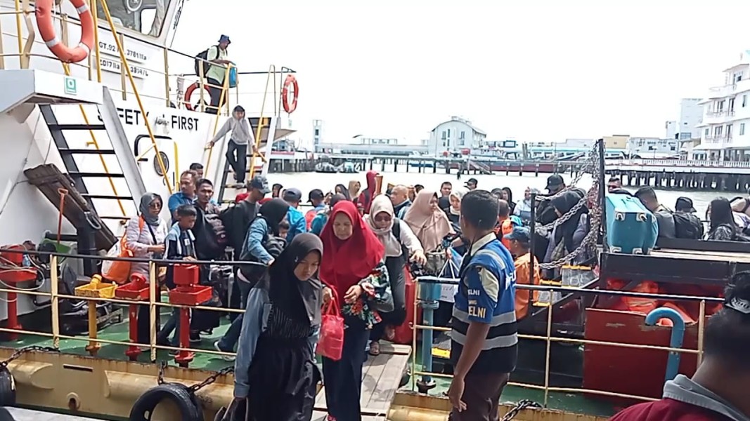 Pelni Ramai Diserbu Penumpang saat Libur Sekolah