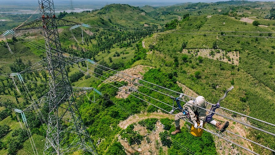 Proyek Green Super Grid Sumatra-Nusa Tenggara Siap Didorong Pemerintah