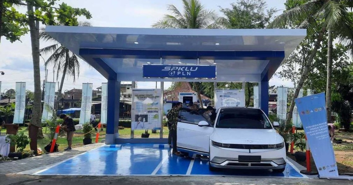 Kendaraan Listrik Indonesia: Tantangan dan Potensi Besar Pasar