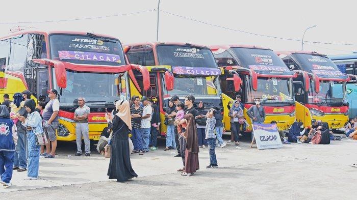 Kemenhub Siapkan Sarana Transportasi Mudik Lebaran 2025, Lebih dari 30 Ribu Bus Disiapkan untuk Masyarakat