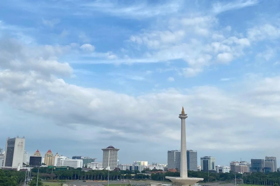 BMKG: Jakarta Cerah, Daerah Lain Waspada Cuaca Ekstrem