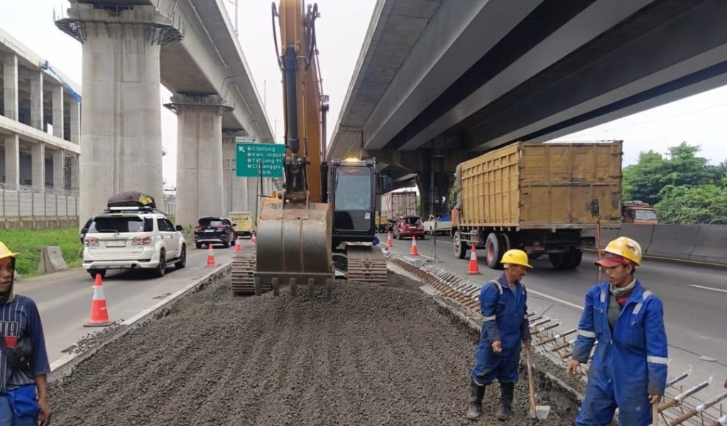 Rekonstruksi Tol Japek Km 32, Jasa Marga Pastikan Lalin Tetap Lancar