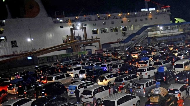 Penyeberangan Jawa Sumatera Mudik Lebaran 2025 Akan Dibagi Tiga Pelabuhan untuk Atasi Kemacetan