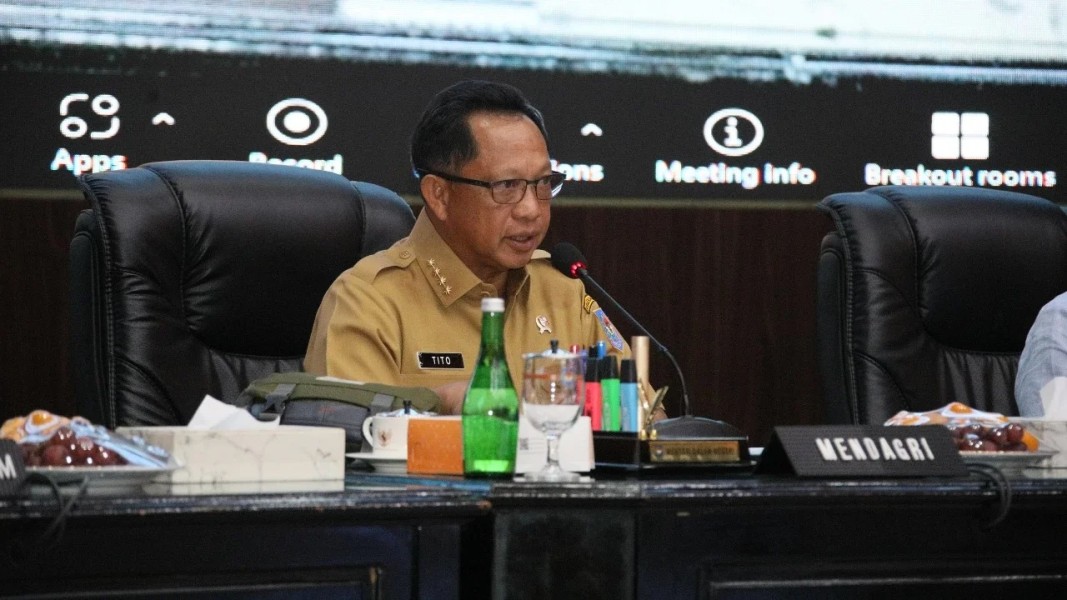 Tito Instruksikan Kepala Daerah Bantu Korban Banjir Sumatra