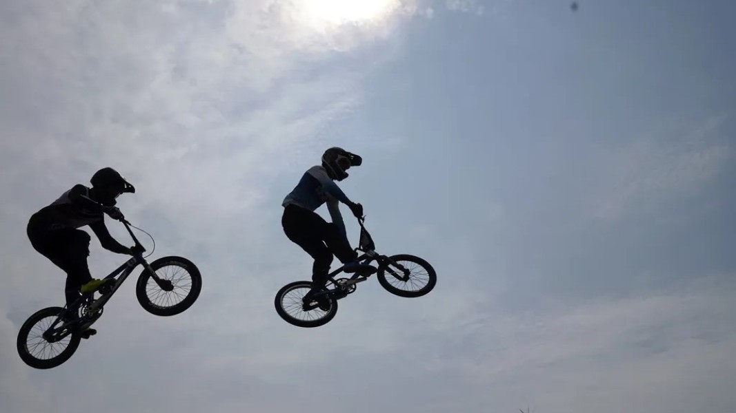 Tiga Pembalap Sepeda Rusia Fokus Lolos Kualifikasi Netral Menuju Olimpiade