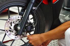 Cara Mudah dan Murah Bikin Rem Motor Matic Pakem Lagi: Panduan Lengkap dan Praktis