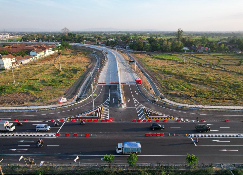 SIG Menjamin Keamanan dan Kekokohan Konstruksi Tol Jogja Solo Agar Arus Mudik dan Logistik Jelang Lebaran 2025 Lancar