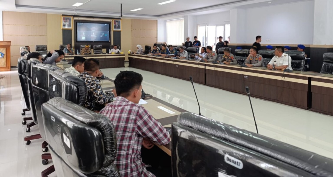 PT. MCM dan PT. TAS Dituding Langgar Aturan BPJN dalam Penggunaan Jalan Umum untuk Pengangkutan Ore Nikel