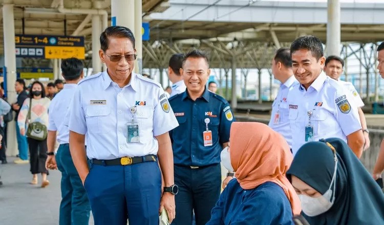 KAI Dorong Inklusi Melalui Peluncuran Kartu Disabilitas di Stasiun Manggarai