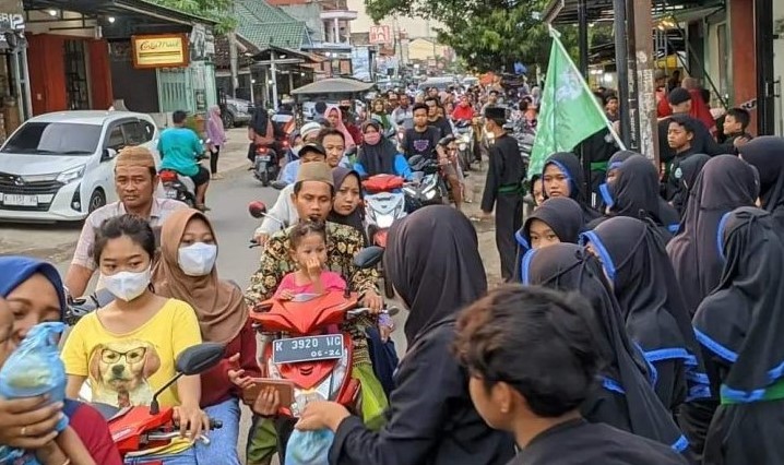 Takjil Gratis di Bulan Ramadan, Tradisi Berbagi yang Sarat Makna dan Kepedulian