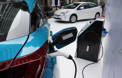 Pemerintah Indonesia Dorong Adopsi Kendaraan Listrik dengan Subsidi dan Insentif Besar