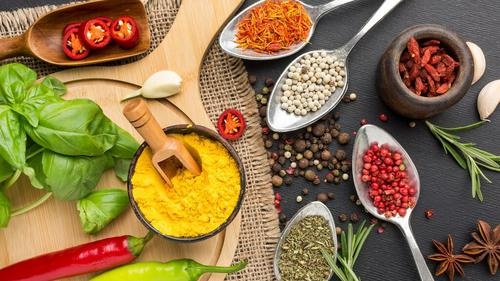 Rahasia Bumbu Lodho Ayam Kuning Khas Jawa Timur