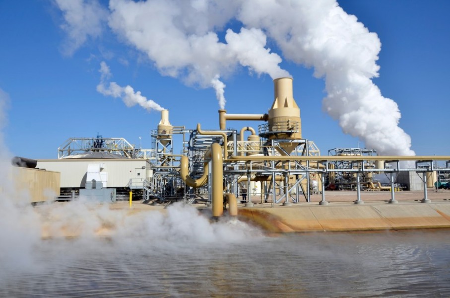 Gelombang Penolakan Proyek Energi Panas Bumi Menguat: Warga Kepulauan Desak Pemerintah Cabut Izin