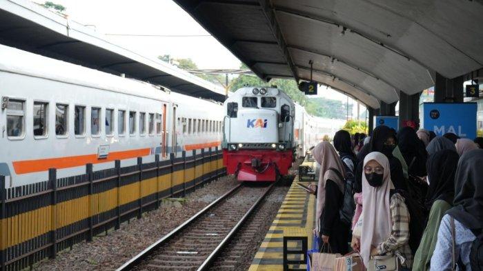 Libur Tahun Baru Islam, KAI Daop 7 Layani 6.550 Penumpang di Stasiun Blitar