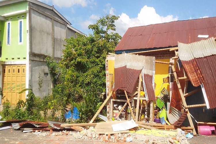 Ketika Ledakan Gas Menghentak Ketenangan Warga Batu Urip