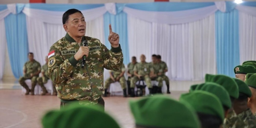 Menhan Lakukan Kunjungan Kerja Perkuat Sinergi Prajurit dan Masyarakat Lokal