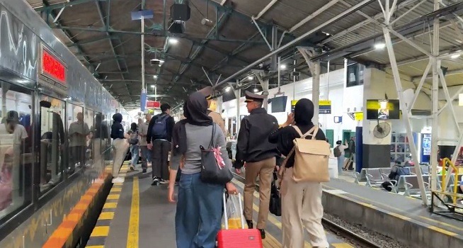 Manfaatkan Segera Diskon Tiket Kereta Api Lebaran 30 Persen Dari KAI Daop 6