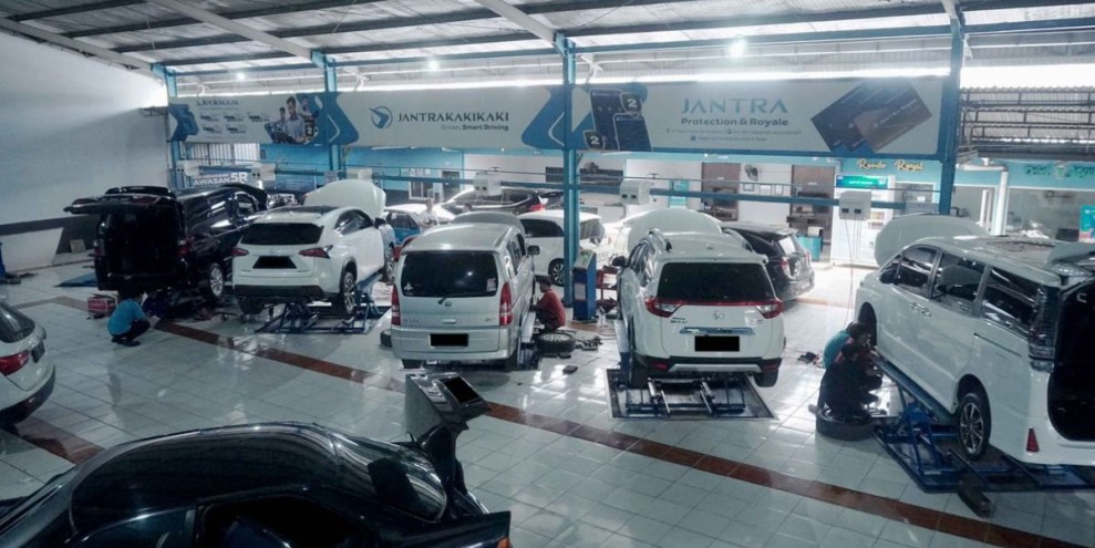 Bengkel Mobil Ponorogo: Panduan Lengkap Perawatan Kendaraan Terpercaya