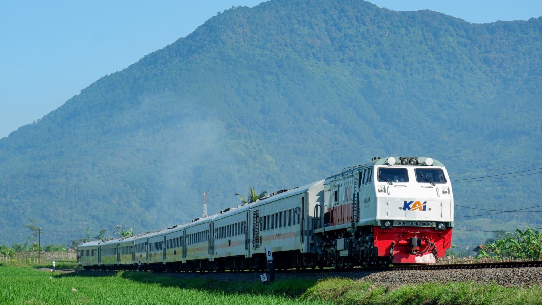 Penumpang KA Tembus 32 Ribu saat HUT ke-80 TNI