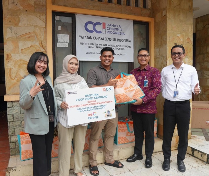 Aksi Sosial BNI Sulsel: Bagikan 2.000 Paket Sembako Jelang Ramadan