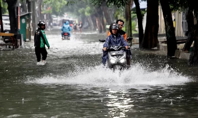 BMKG Modifikasi Cuaca Cegah Banjir