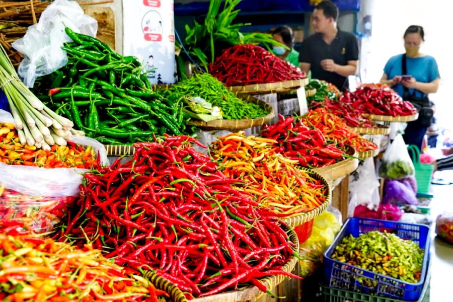 Harga Pangan Pasar Kramat Jati 18 Februari 2026 Cabai Turun