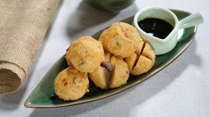 Resep Pempek Adaan Khas Palembang dengan Cuko Pedas Manis yang Lezat