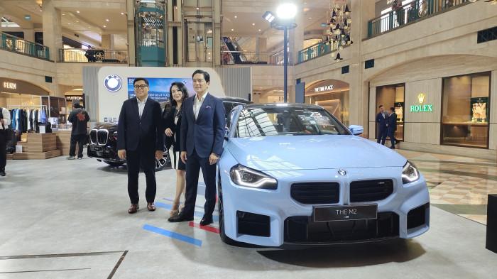 BMW Dominasi Pasar Mobil Premium Indonesia Kuartal III 2025