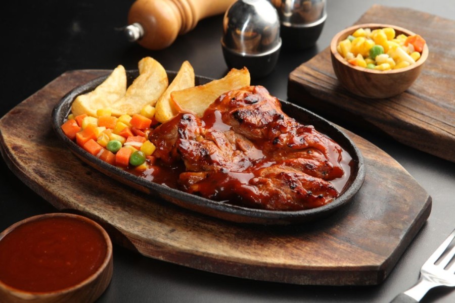 Daftar Menu Waroeng Steak 2025 Lengkap dengan Harganya