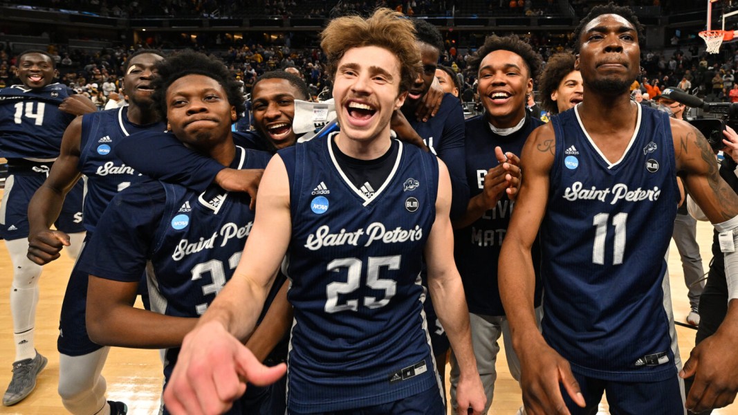 Musim Bola Basket Universitas 2025 Menyajikan Pertandingan Pertandingan Seru di Pekan Terakhir Sebelum Turnamen Konferensi