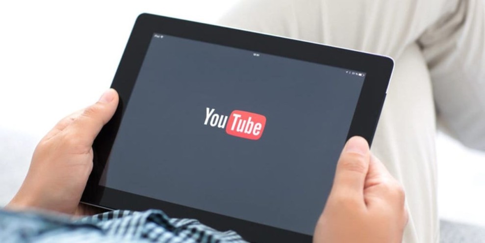 Cara Mengatasi YouTube Usang di HP Android dan iOS