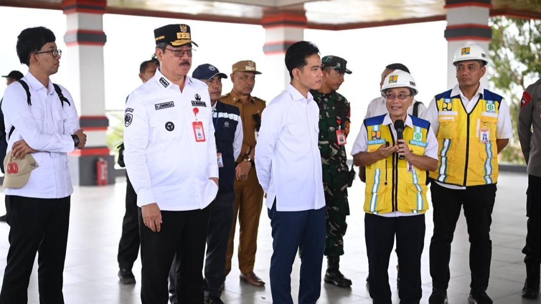 Wapres Gibran Tekankan Pentingnya Bendungan Way Apu Selesai Tepat Waktu