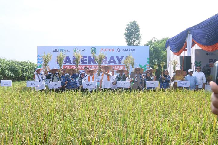 Pupuk Kaltim Dorong Swasembada Pangan Lewat Ekosistem Pertanian Terintegrasi, Pembiayaan, dan Asuransi Petani