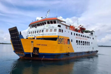 PT ASDP Indonesia Ferry dan PT Delta Artha Bahari Nusantara Berkolaborasi Menguatkan Konektivitas Maritim dan Logistik Nasional