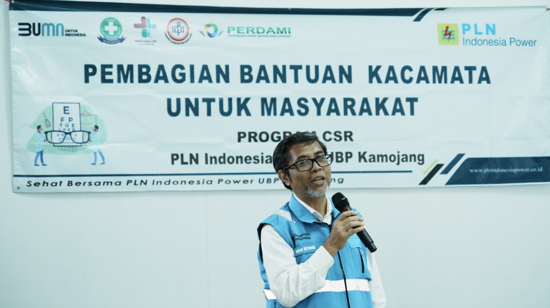 Dekat dengan Rakyat, PLN Indonesia Power UBP Kamojang Salurkan Bantuan Kacamata untuk Masyarakat
