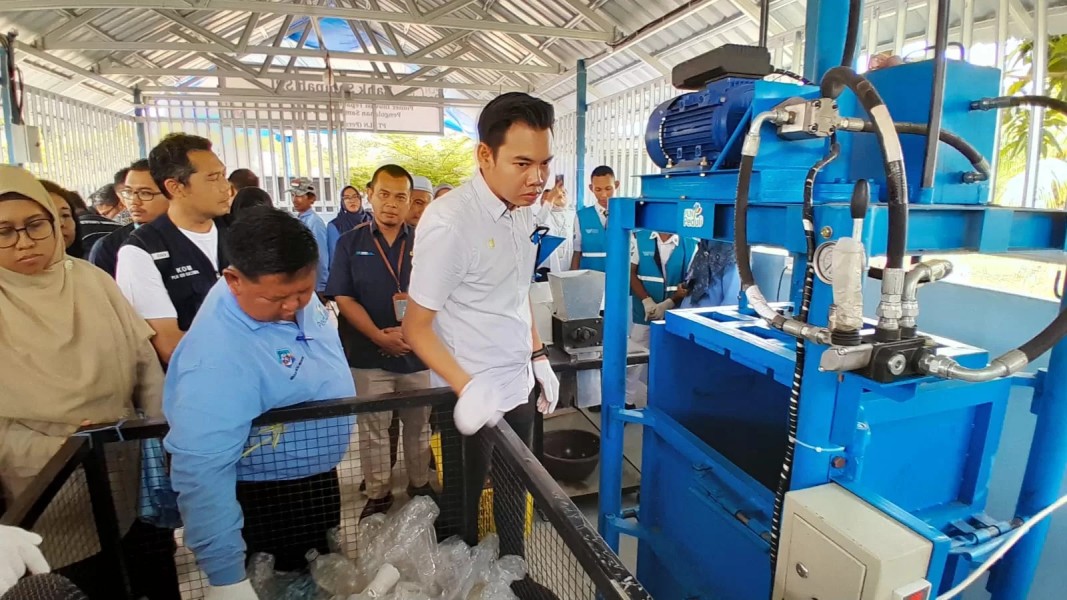 PLN Dorong Sekolah Kelola Sampah Jadi Bernilai Ekonomi