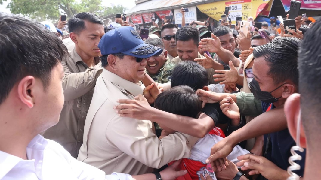 RI Dapat Atasi Bencana Sumatera, Presiden Prabowo Tidak Menolak Bantuan Asing
