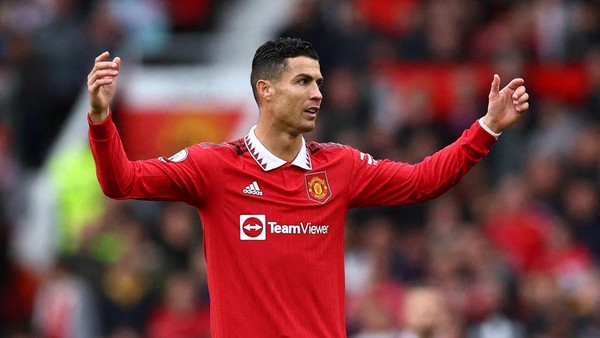 Cristiano Ronaldo Ungkap Rahasia Percaya Diri: Rambut Jadi Identitas Pentingnya