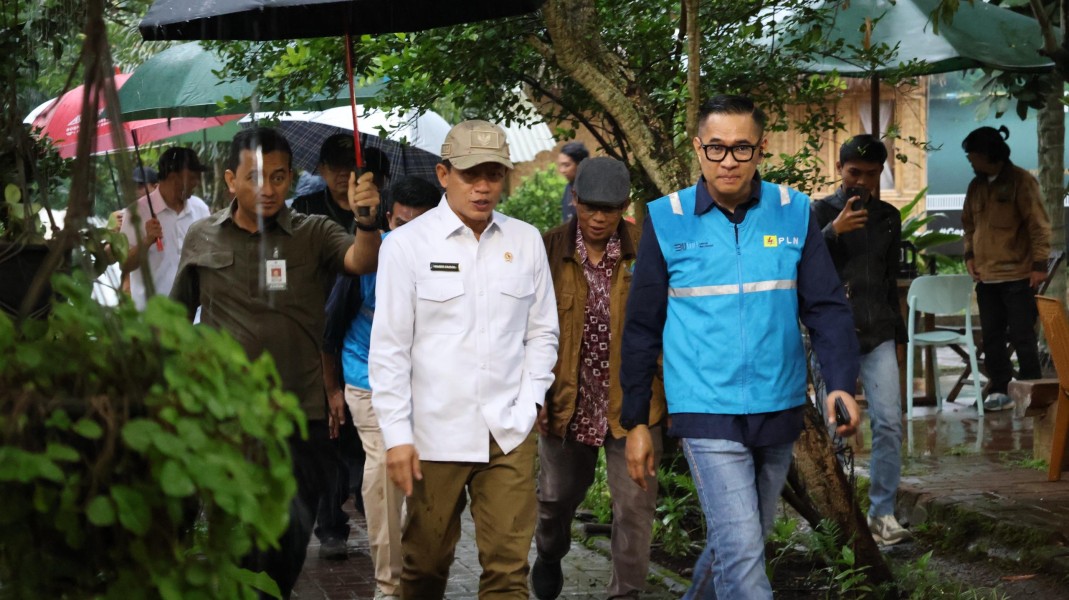 Menteri Lingkungan Hidup Apresiasi Program Pelestarian Lingkungan UBP Saguling