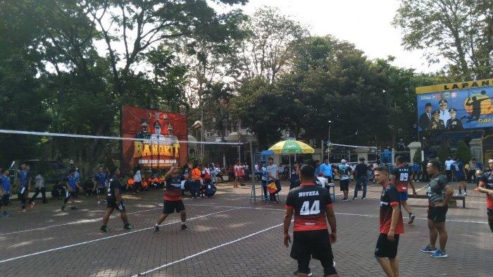 Polres Malang dan SMAN 1 Turen Gelar Kejuaraan Bola Voli Se-Jawa Bali untuk Peringati Hari Bhayangkara ke-79 dan HUT SMAN 1 Turen ke-34