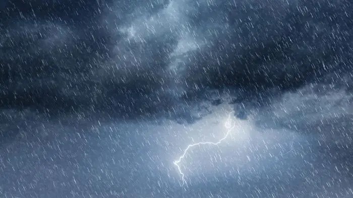 BMKG Peringatkan Cuaca Ekstrem Jumat 30 Januari 2026, Lima Provinsi Waspada Hujan Lebat