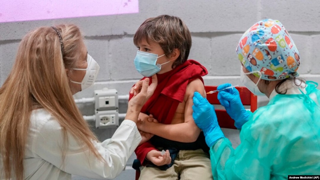 Vaksinasi Dasar Anak Sangat Penting untuk Tumbuh Kembang Optimal