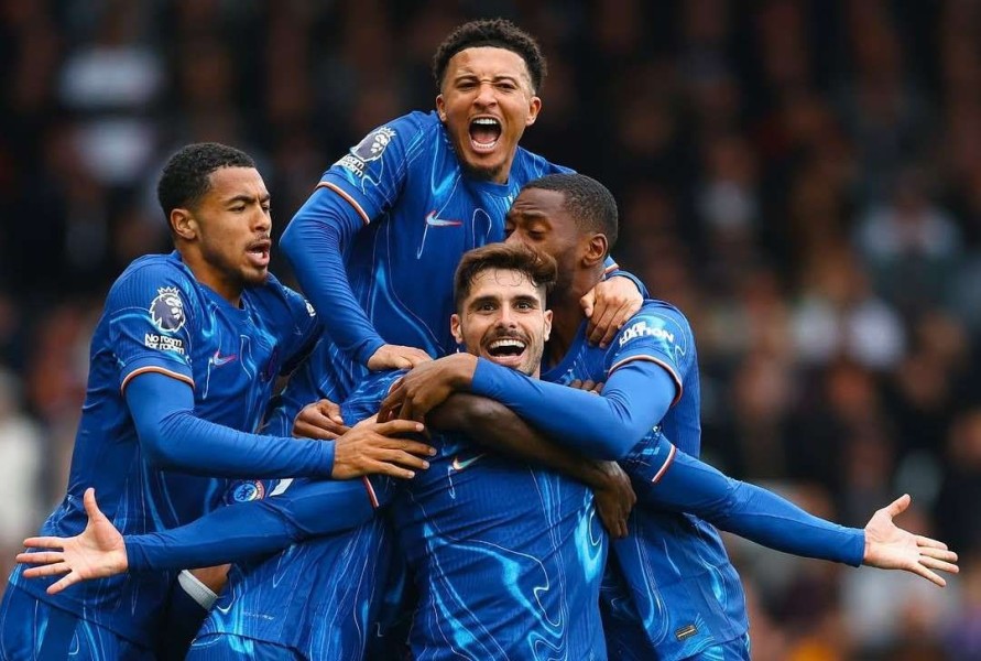Chelsea Kembali ke London dengan Trofi Piala Dunia Antarklub 2025