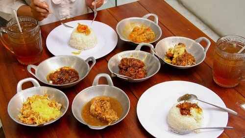 7 Tempat Makan Gongso Terbaik di Solo yang Wajib Dicoba
