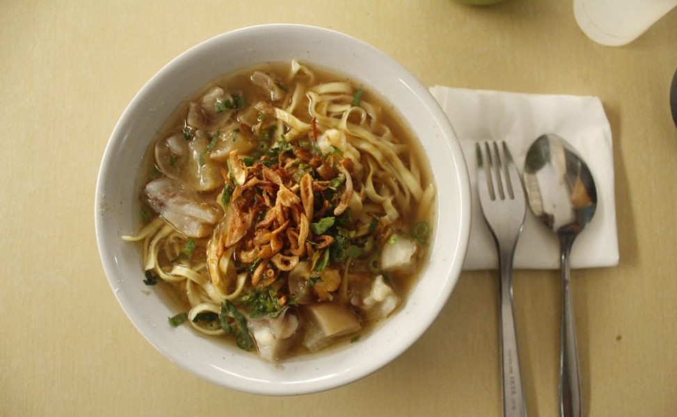 Kuliner Khas Bandung, Mie Kocok Cepay Sumsum Menggoda