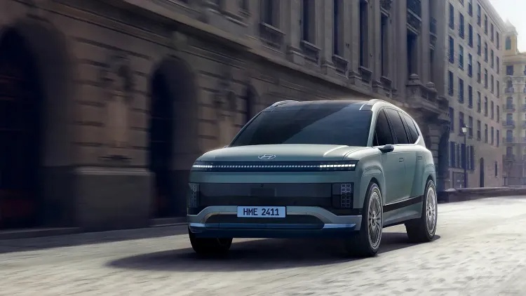 Hyundai IONIQ 3 Bakal Gunakan Apple CarPlay Ultra