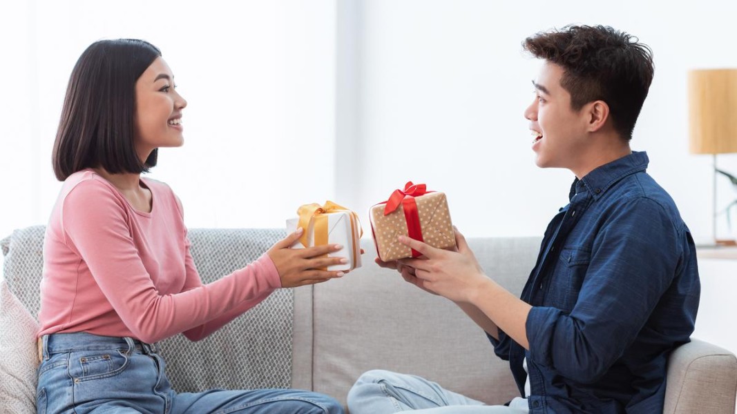 Daftar Rekomendasi Ide Kado Ulang Tahun Romantis untuk Pacar