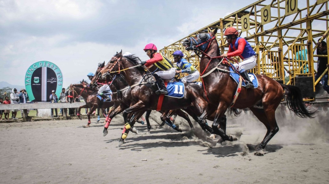 Prestasi Triple Crown, Tantangan Terberat dalam Olahraga Pacuan Kuda