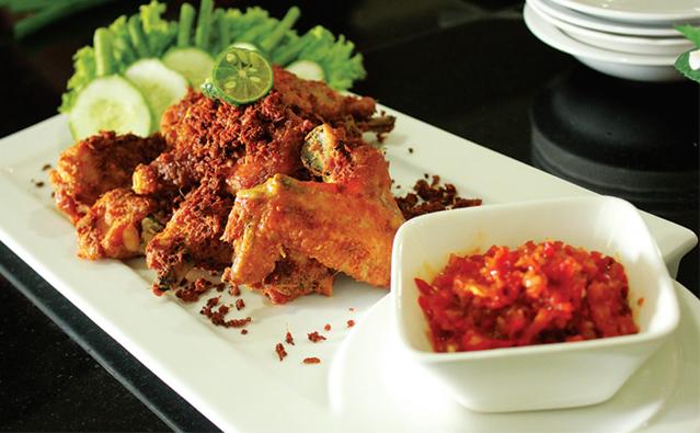 8 Tempat Ayam Goreng Legendaris dan Favorit di Magelang yang Wajib Dicoba Sebelum Akhir 2025