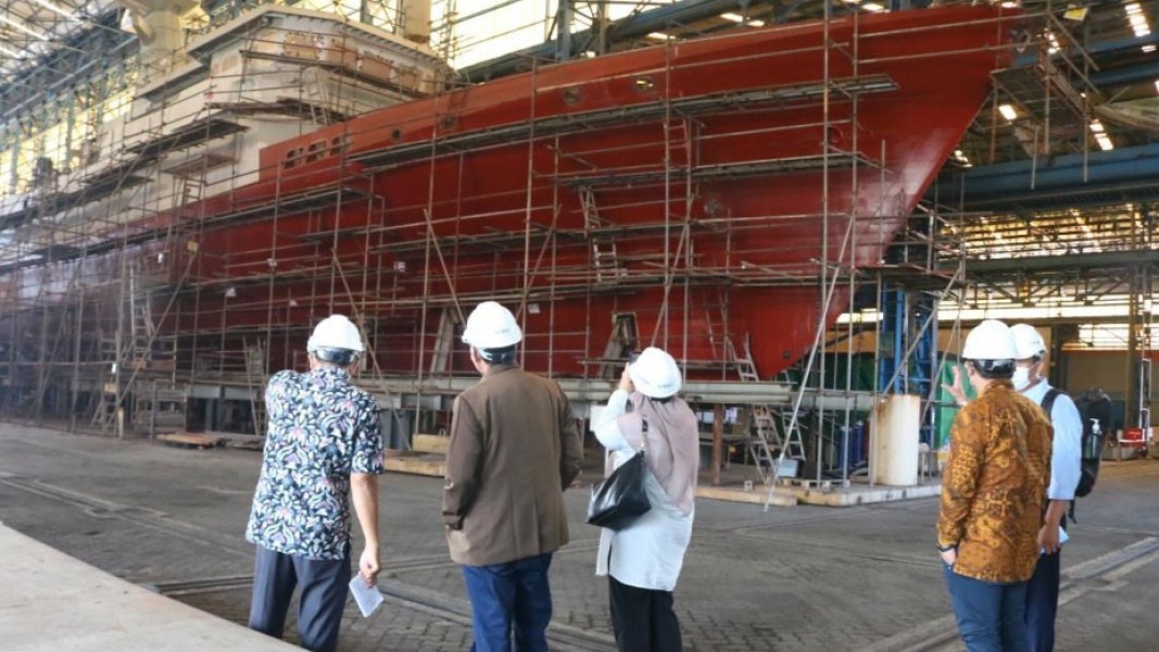 Danantara Dorong Kemandirian Industri Kapal dan Kereta Api Nasional